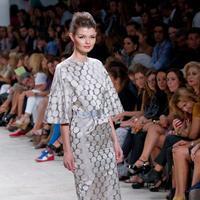 Lisbon Fashion Week Spring Summer 2012 - Ready To Wear - Alves Goncalves - Catwalk- | Picture 97443